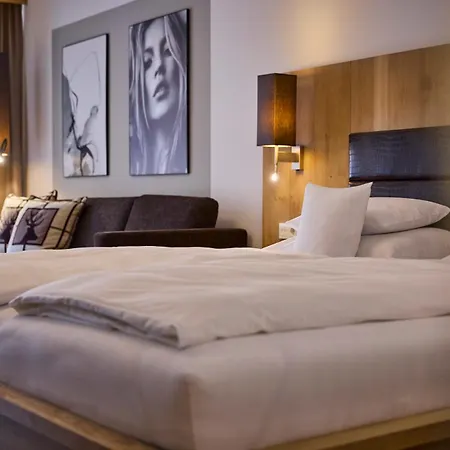 Hotel Kronthaler - Adults Only 4*