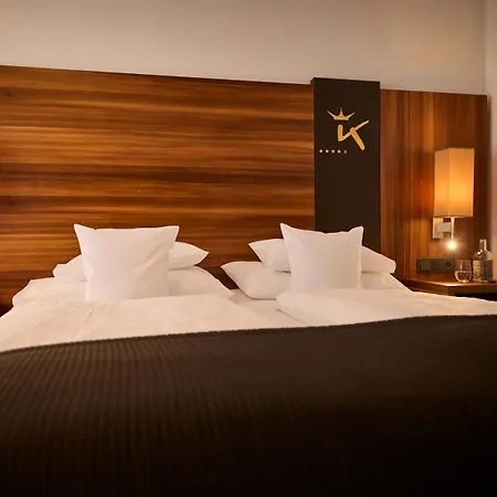 Kronthaler - Adults Only 4*
