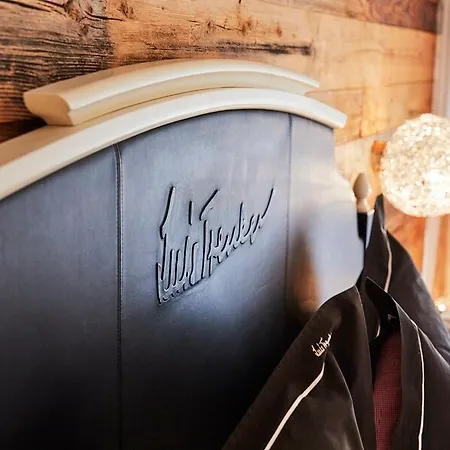 Kronthaler - Adults Only