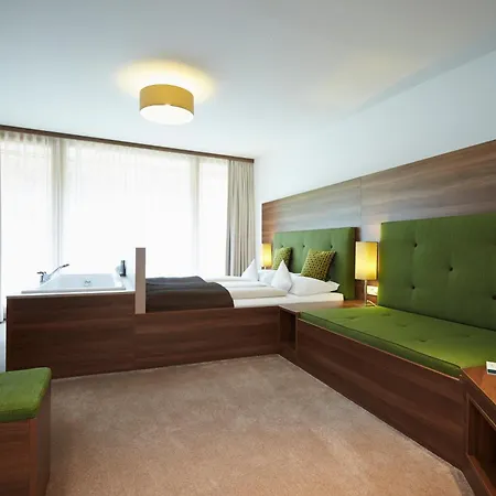 Hotel Kronthaler - Adults Only 4*